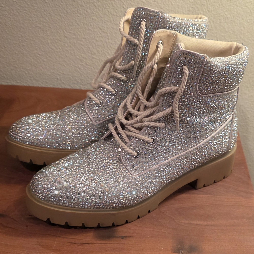 Betsey Johnson Hudsn Rhinestones Boots